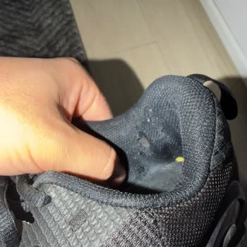 Az Kullanımla Deforme Olan Nike Ayakkabı İçin İade Talebim Reddedildi