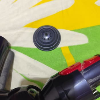 Dyson Dikey Süpürgede Tekrarlayan Parça Kırılması Ve Yetersiz Destek