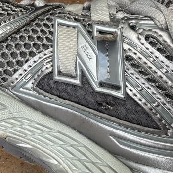 Aldığım Ayakkabı Hatalı Çıktı, Firma İletişim Kurmuyor Ve İade Talebime Yanıt Vermiyor