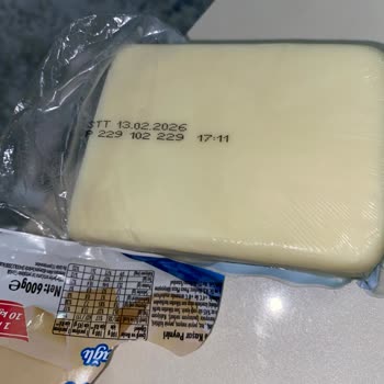 Son Kullanma Tarihi Geçmeden Küflenen Kaşar Peyniri Mağduriyeti