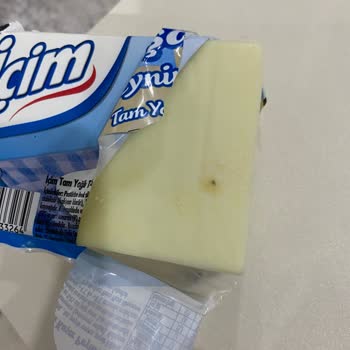 Son Kullanma Tarihi Geçmeden Küflenen Kaşar Peyniri Mağduriyeti