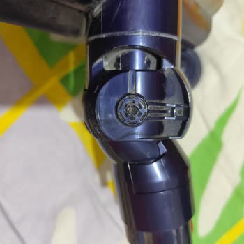 Dyson Gen5 Detect Head Breaking Repeatedly - No Repair Or Refund Offered