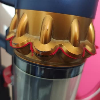 Dyson Gen5 Detect Head Breaking Repeatedly - No Repair Or Refund Offered