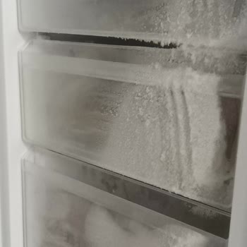 Uğur Derin Dondurucu Buzlanma Sorunu!