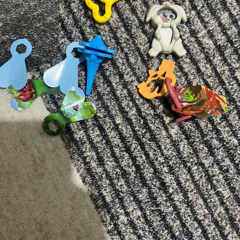 Kinder Sürpriz Yumurtalarda Eksik Ve Kalitesiz Oyuncak Hayal Kırıklığı