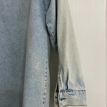 Neredeyse Hiç Kullanılmayan Kot Ceket Kısa Sürede Soldu Ve Çözüm Sunulmadı