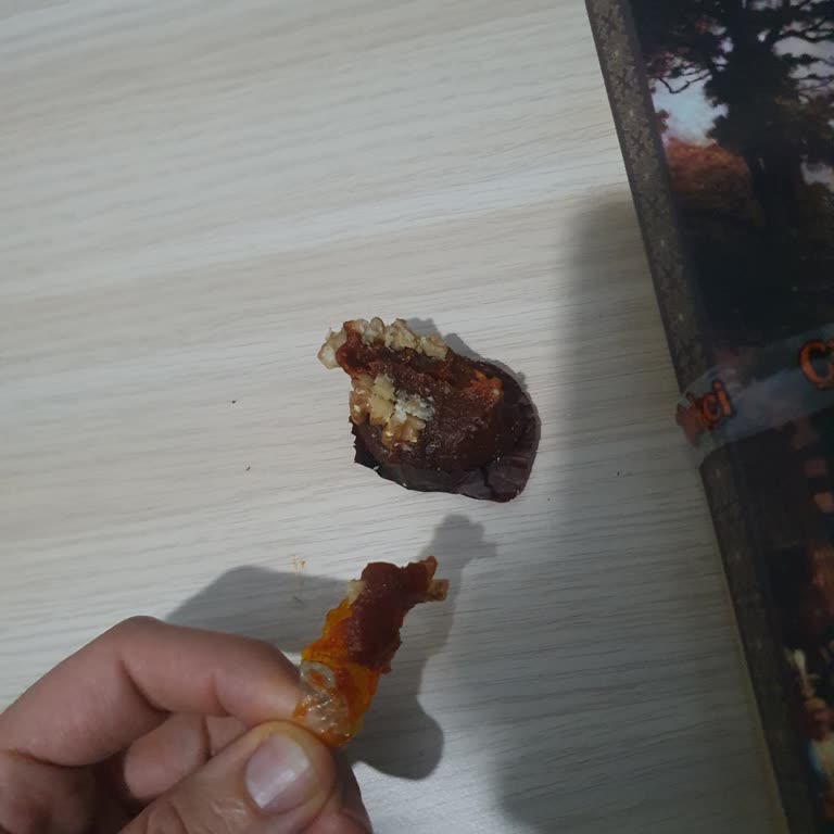 Cezerye Ürününden Plastik Parça Çıkmasıyla Yaşanan Hayal Kırıklığı