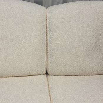 Açık Renk Koltukta İç Kısımlarda Siyahlık Ve Yanlış Ölçü Problemi Yaşadım