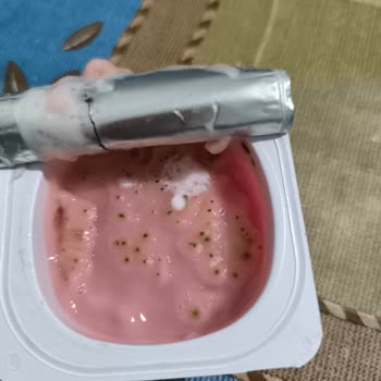 Tarihi Geçmemiş Sütaş Çilekli Puding Bozuk Çıktı: Çocuğumun Sağlığı Tehlikeye Girdi