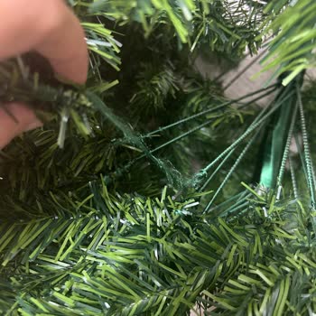 Eksik Ve Hasarlı Yılbaşı Ağacı, Belirsiz İade Süreci