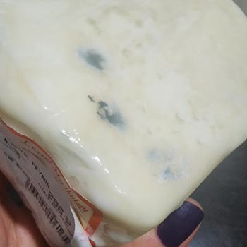 Migros'ta Sürekli SKT Ve Bozuk Ürün Sorunları Mağduriyet Yaratıyor