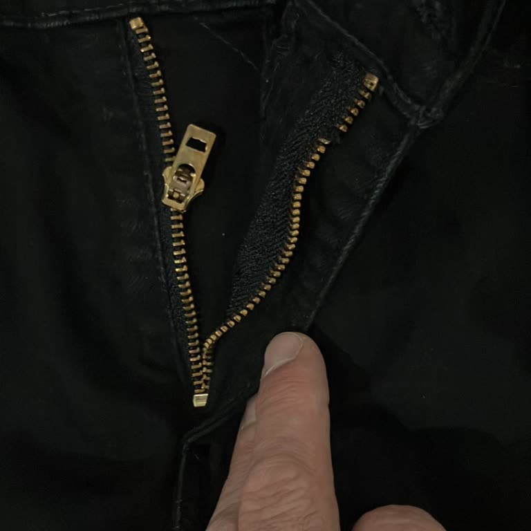 Boynerden Aldığım Pantolonun Fermuar Sorunu Çözülmedi