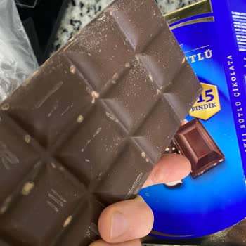 Aldığım Çikolata Beyazlamış Ve Tüketilemez Durumda Çıktı!