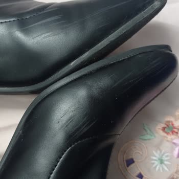 FLO Ayakkabı İlk Kullanımda Deforme Olan Bot Ve Olumsuz İnceleme Sonucu!