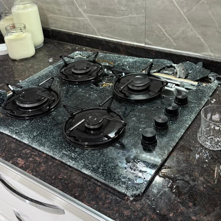 Alpina Ankastre Ocak Camı Patladı, Malatya'da Yetkili Servis Bulunamıyor