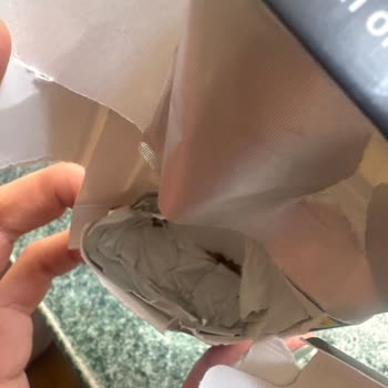 Marlboro Edge Blue 10’lu Paketten Hasarlı Sigara Çıkması Ve Değişim Talebi