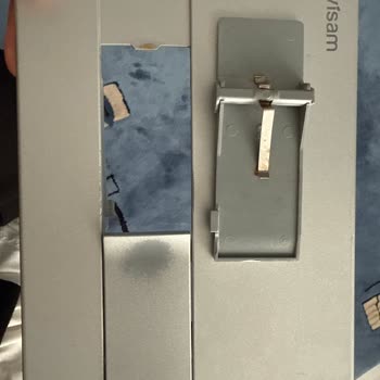 Visam Klozet Kapak Panelinde Sürekli Çıkma Ve Kırılma Sorunu