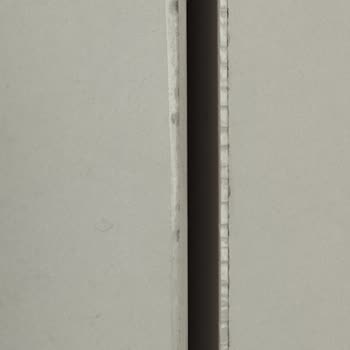 Kusurlu Mobilya Satışı Ve Mağazada Yaşanan Aşağılayıcı Tutum