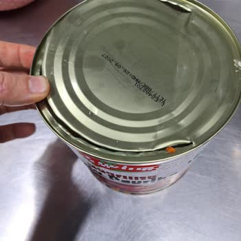 Baktat Egetad Marka Közlenmiş Biber İçinden Kurt Çıktı