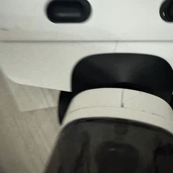 Kiwi Home Cihazın Gövdesinde Kendi Kendine Çatlamalar Meydana Geldi