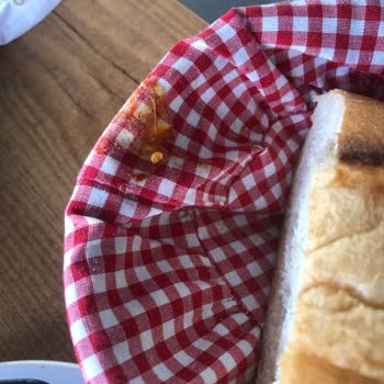 Mado Şubesinde Hijyen ve Servis Sorunları Güven Kaybına Yol Açtı