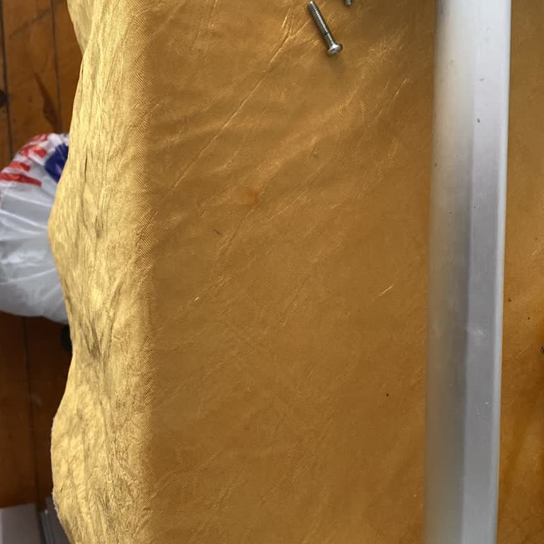 Garanti Kapsamındaki Derin Dondurucu Kapı Kolu Kırılması Ve Ücret Talebi