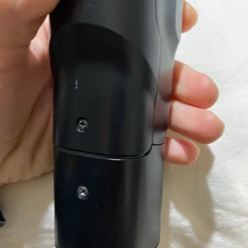 Süpürgenin Alt Kısmı Kendi Kendine Açıldı, Temizlik Yarım Kaldı