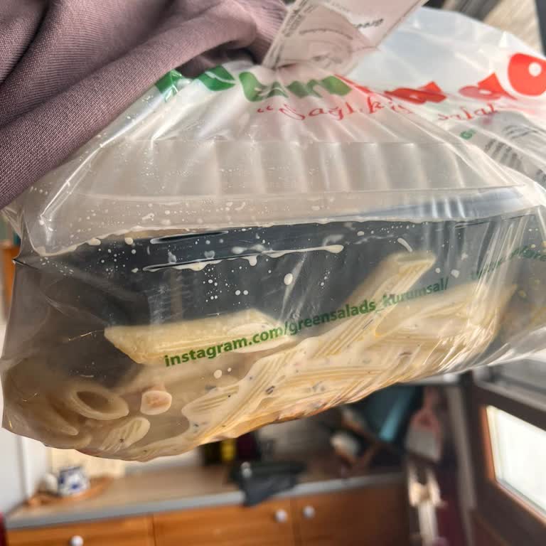 Geç Teslimat Ve Hijyen Sorunu Yaşanan Siparişte Yetersiz İade Çözümü