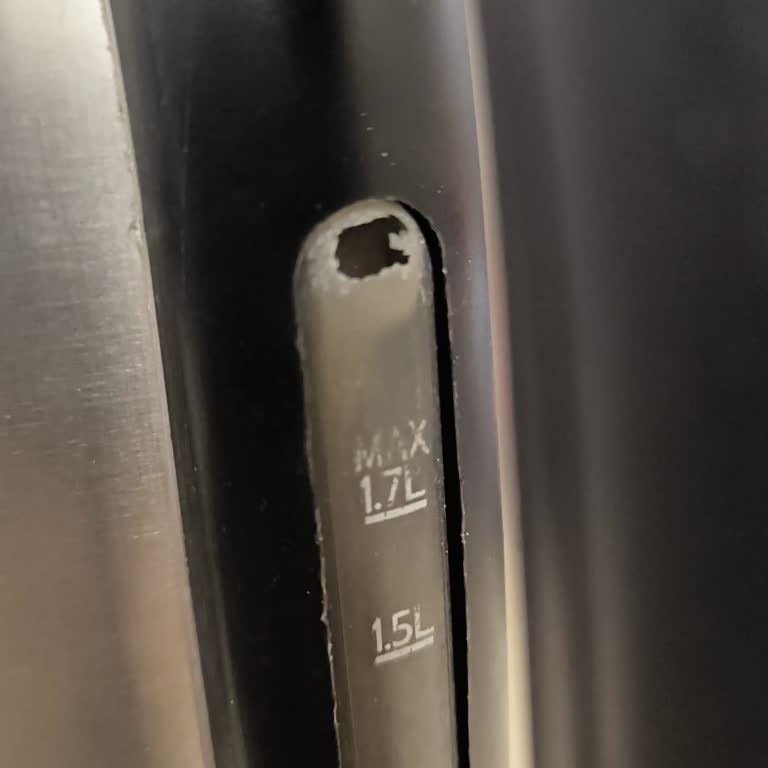 Kettle Su Seviye Göstergesi Arızası Sonrası Yüksek Tamir Ücreti Mağduriyeti