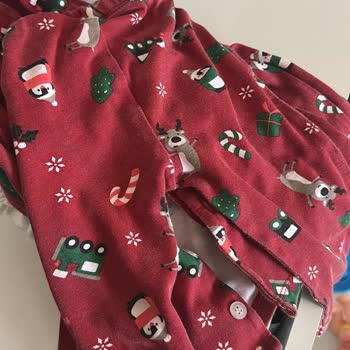 Yeni Alınan Pijama Takımı İlk Yıkamada Rengini Kaybetti