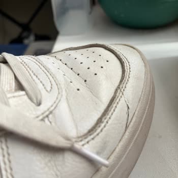 Kısa Sürede Derisi Çatlayan Ayakkabı İçin Yetersiz İnceleme Ve Çözüm Talebi