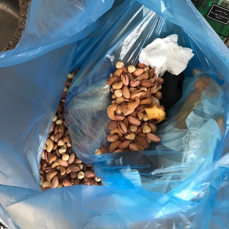 Halktan Kuruyemiş Ödediğim 1.500 TL Tutarının Tarafıma İade Edilmesini Talep Ediyorum