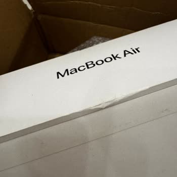 Media Markt’tan Kirli Ve Hasarlı Macbook Teslimatı, Yetersiz Müşteri Hizmetleri