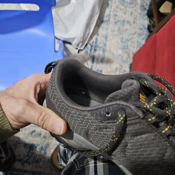 Columbia Kısa Sürede Oluşan Yırtık Ve Reddedilen Değişim Hayal Kırıklığı Yarattı