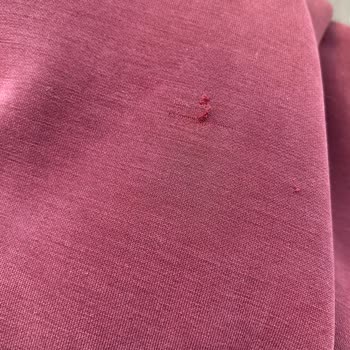 Tek Kullanımlık Pantolon Kalitesi Ve Olumsuz İnceleme Sonucu Hayal Kırıklığı