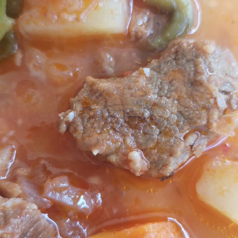 Aşikar Lokantası (İstanbul) Yemekten Kıl Çıktı