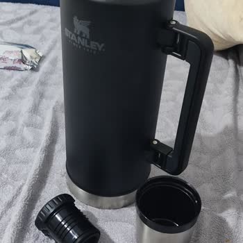 Stanley Termosum Kaynar Suyu 6 Saatte Soğutuyor Beklenen Sıcak Tutma Yok