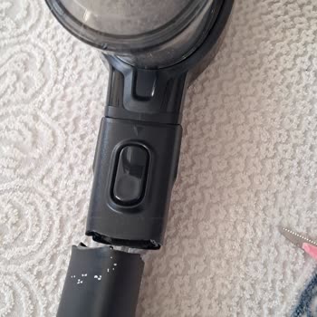 Philips Süpürgede Garanti Süresi İçinde Parça Kırılması Ve Ücretsiz Yedek Parça Talebi