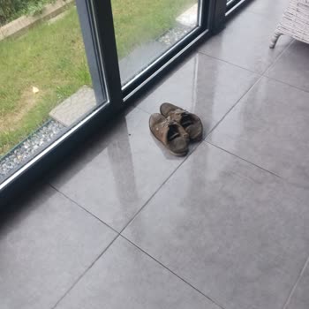 Balkon Kapama Montaj Hataları Nedeniyle Sürekli Su Sorunu Ve İlgisizlik