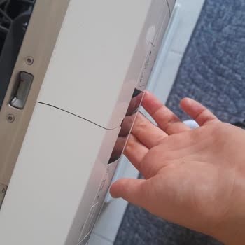 Bulaşık Makinesi Panelinde Oluşan Çatlak İçin Kullanıcı Hatası Değerlendirmesine İtiraz