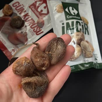 Carrefour SA'dan Aldığım Küflü Kuru Meyveler İçin Ücret İadesi Talebim