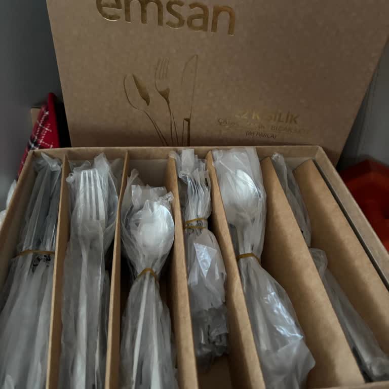 Karaca'dan Aldığım Çatal Bıçak Kusurlu Çıktı