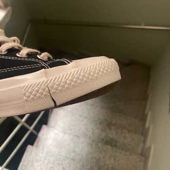 Aldığım Patlak Ve Küçük Ayakkabılar İçin Ne Para İade Ediliyor Ne De Cevap Veriliyor