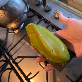 Görüntüyle Alakası Olmayan Antepfıstıklı Tatlı Hayal Kırıklığı