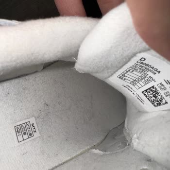 Kusurlu Ve Kullanılmış Görünümlü Ayakkabı Gönderimi, Değişim Talebinin Reddedilmesi