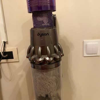 Dyson V11 Süpürgede Toz Birikimi Ve Isınma Sorunu, Servisten Çözüm Alınamıyor