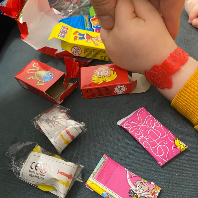 Toybox 3'lü Paketten Aynı Oyuncağın Çıkması Hayal Kırıklığı Yarattı