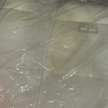 Kısa Sürede Sararan Mont Ve İlgisiz Müşteri Hizmeti