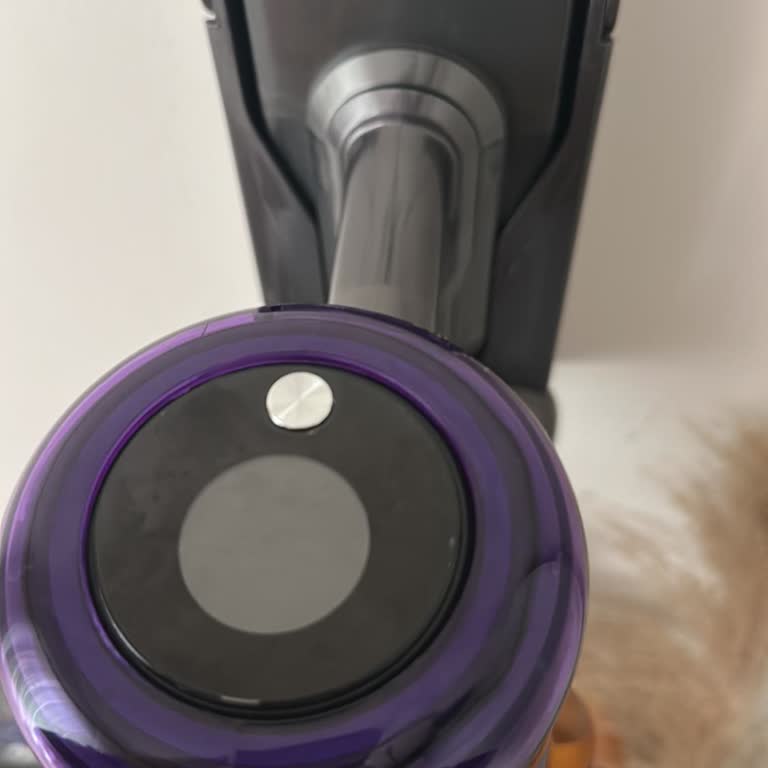 Dyson V15 Süpürge Bataryası 2,5 Yılda Arızalandı, Ücretsiz Değişim Talebim