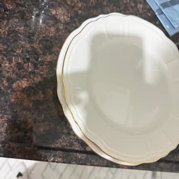 Gallery Crystal Tabakların Üzerinde Aynı Ölçü Yazmasına Rağmen Aralarında Gözle Görülür Fark Var